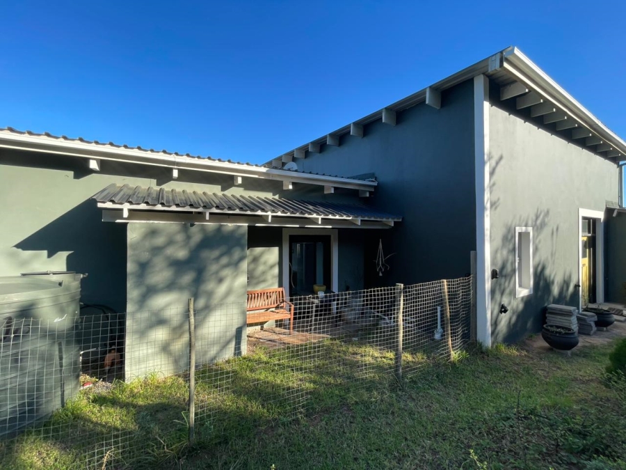 4 Bedroom Property for Sale in Bathurst Eastern Cape